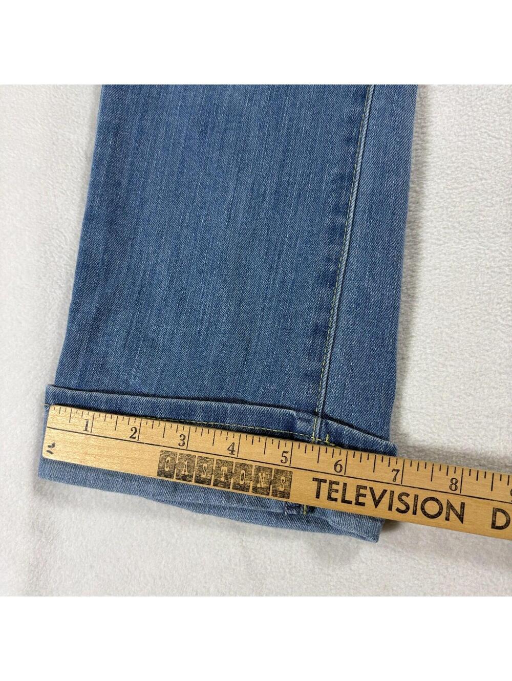 Mid Rise Capri Jeans Womens Levi Strauss Tag 6 Fit Like 30X22 Blue Stretch Denim - Picture 3 of 10